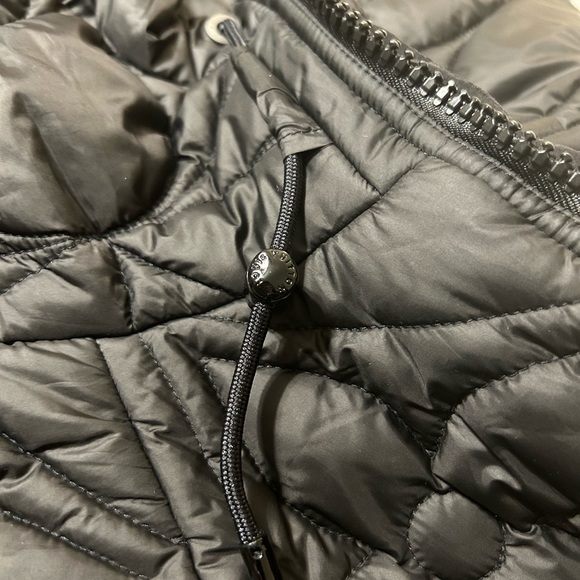 LVSE Flower Quilted Hoodie Reversible Jacket, sz 50, Black - Authentic NWOT - Picture 10 of 16